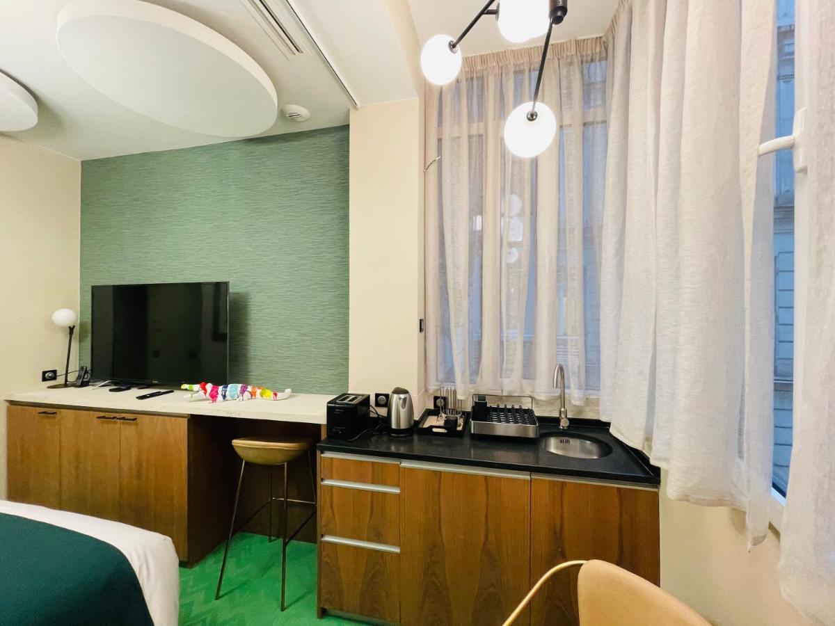 Hotel 33 Marbeuf Paryż Zewnętrze zdjęcie