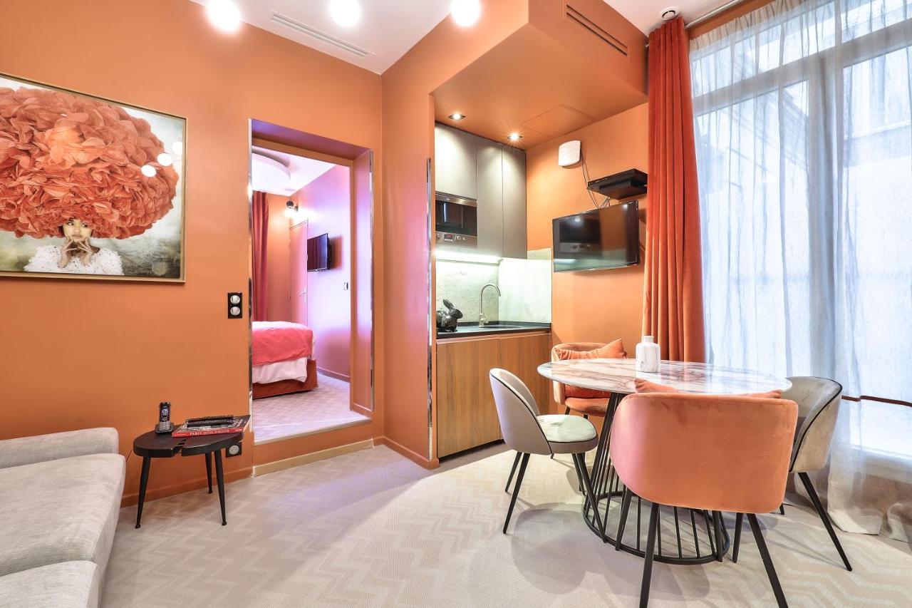 Hotel 33 Marbeuf Paryż Zewnętrze zdjęcie