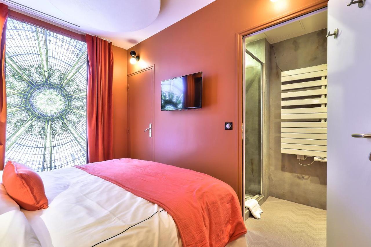 Hotel 33 Marbeuf Paryż Zewnętrze zdjęcie