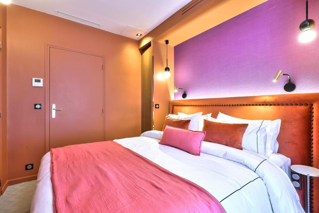 Hotel 33 Marbeuf Paryż Zewnętrze zdjęcie