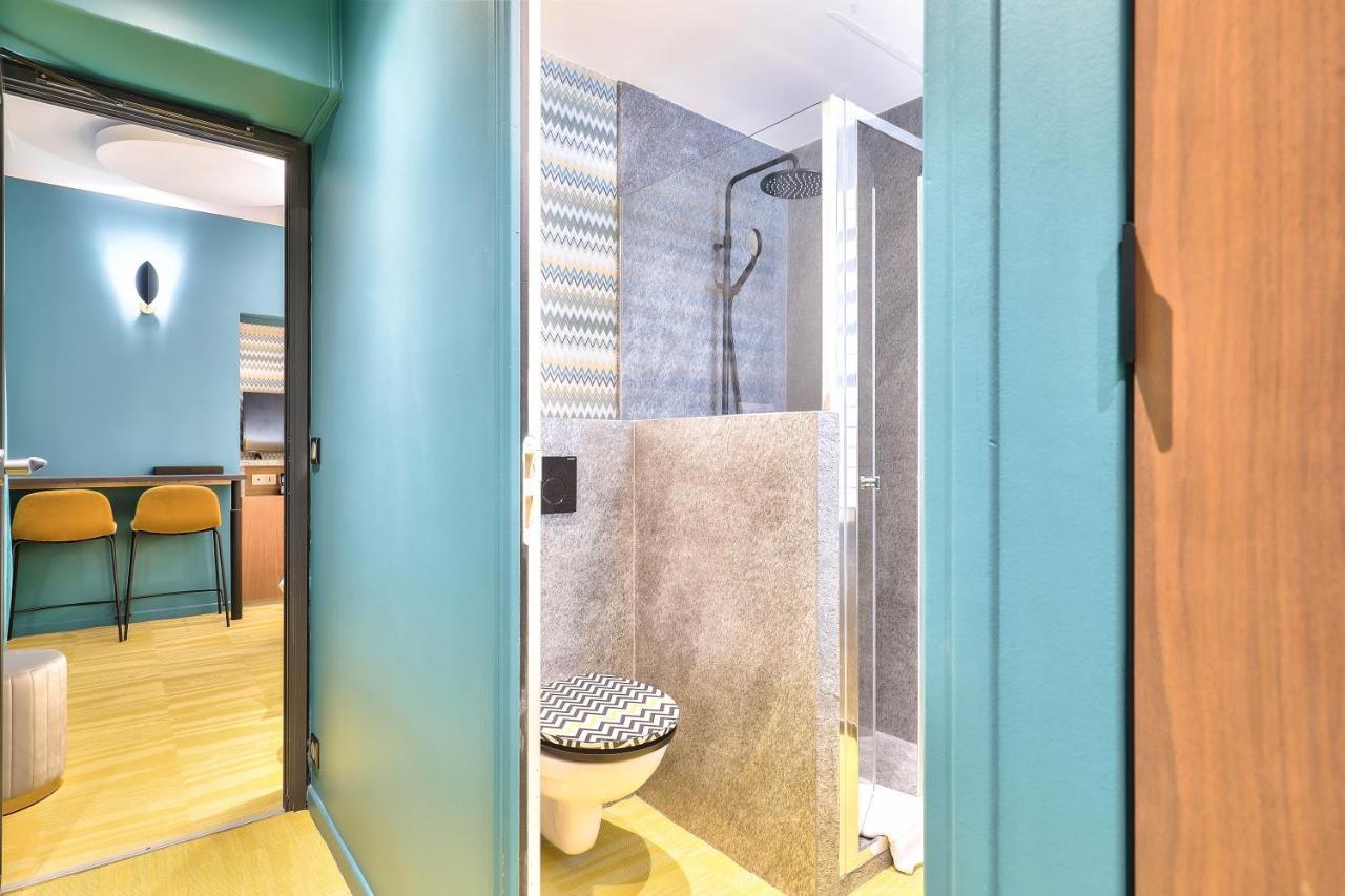 Hotel 33 Marbeuf Paryż Zewnętrze zdjęcie