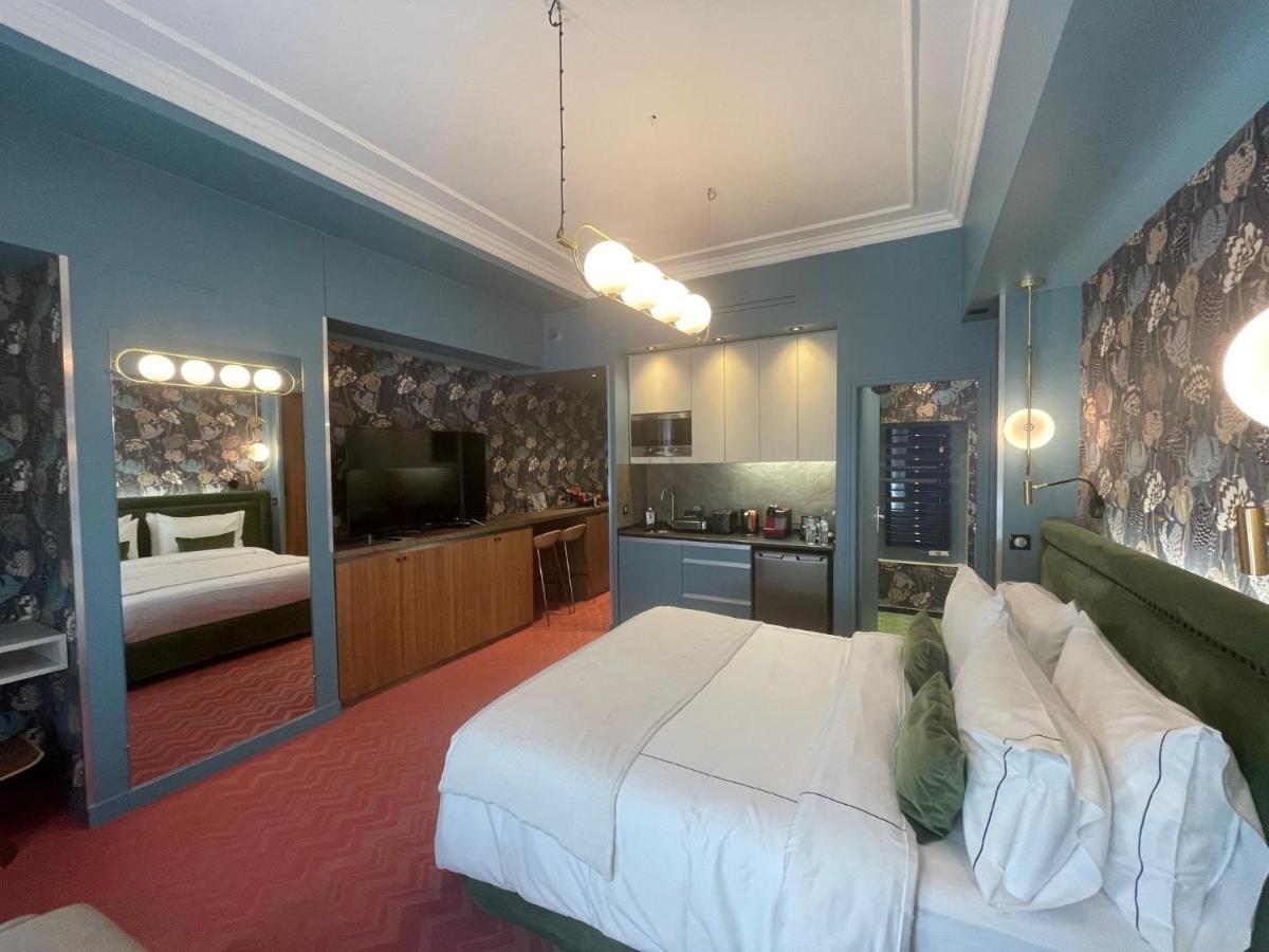 Hotel 33 Marbeuf Paryż Zewnętrze zdjęcie