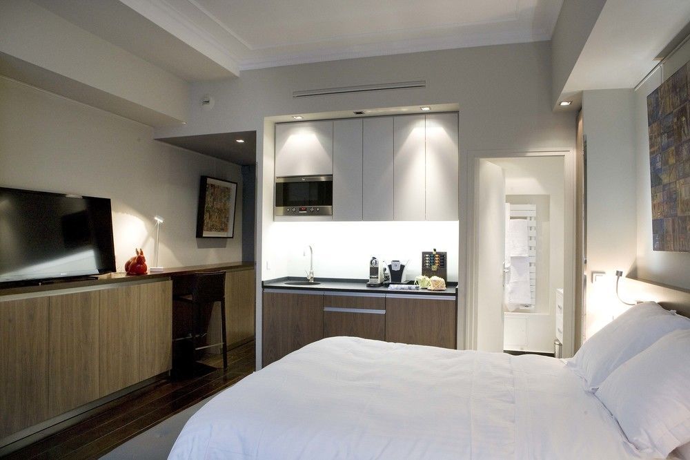 Hotel 33 Marbeuf Paryż Zewnętrze zdjęcie
