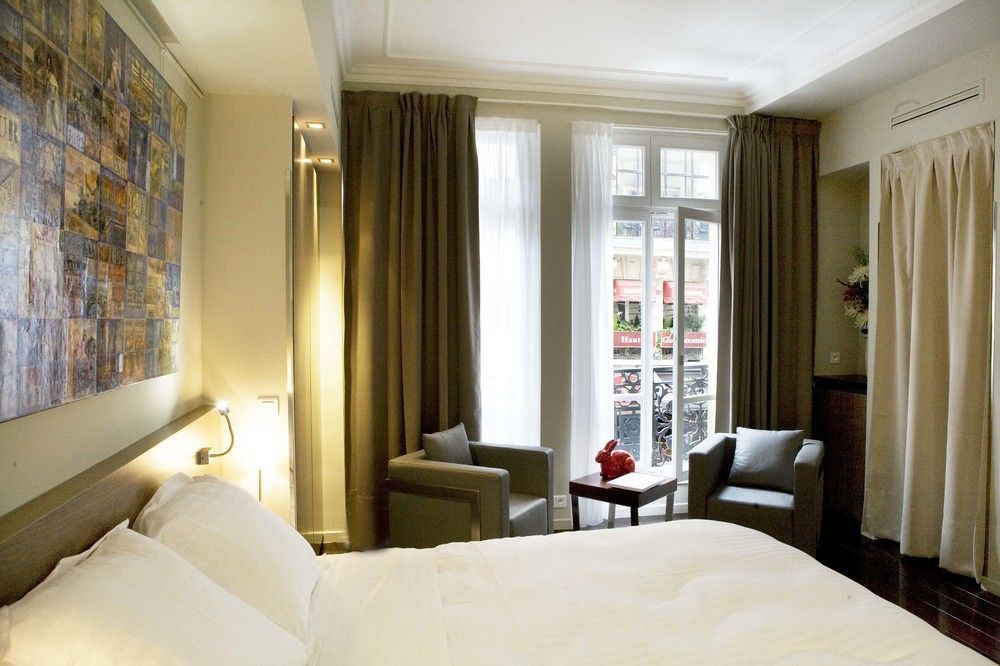 Hotel 33 Marbeuf Paryż Zewnętrze zdjęcie